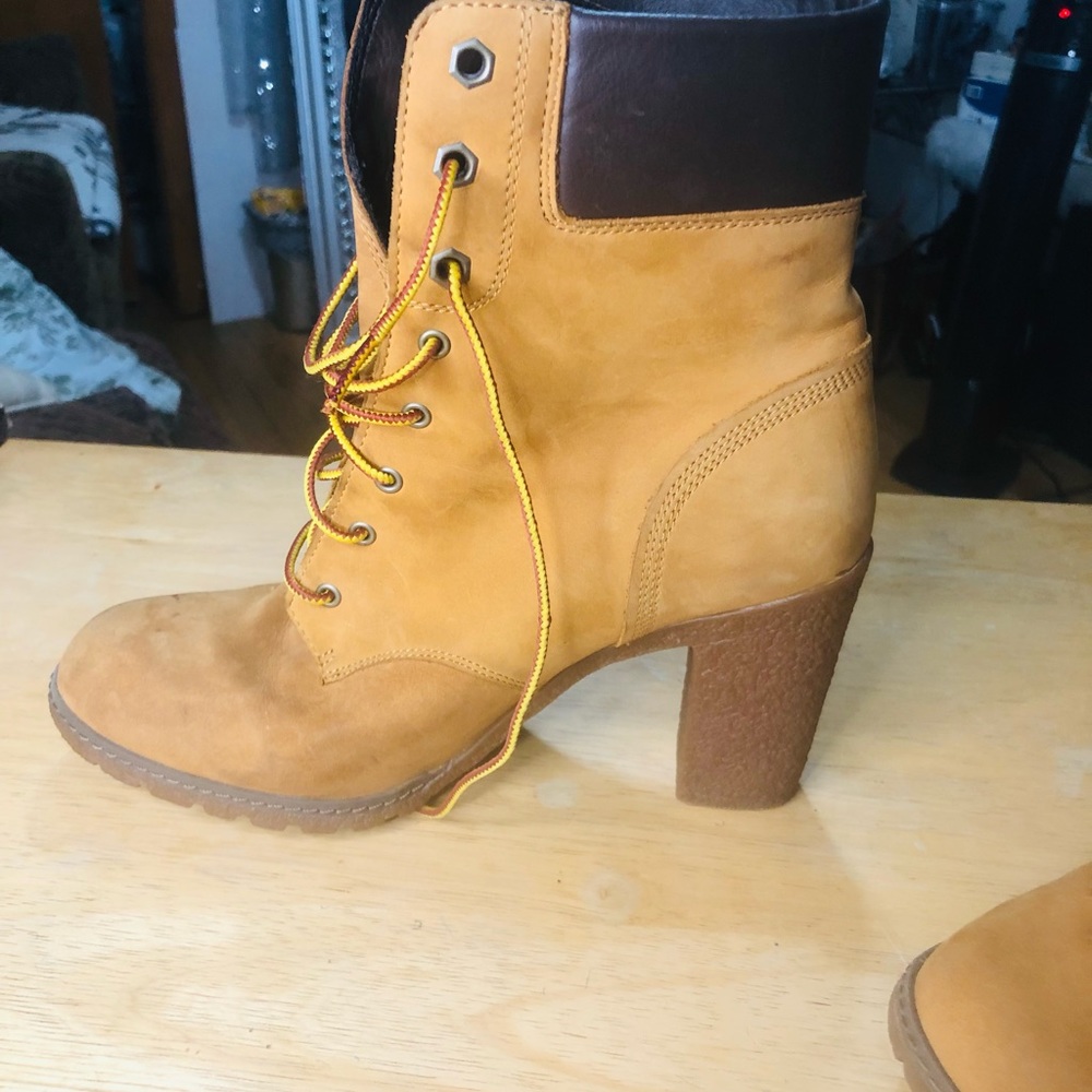 Timberland boot slight marks